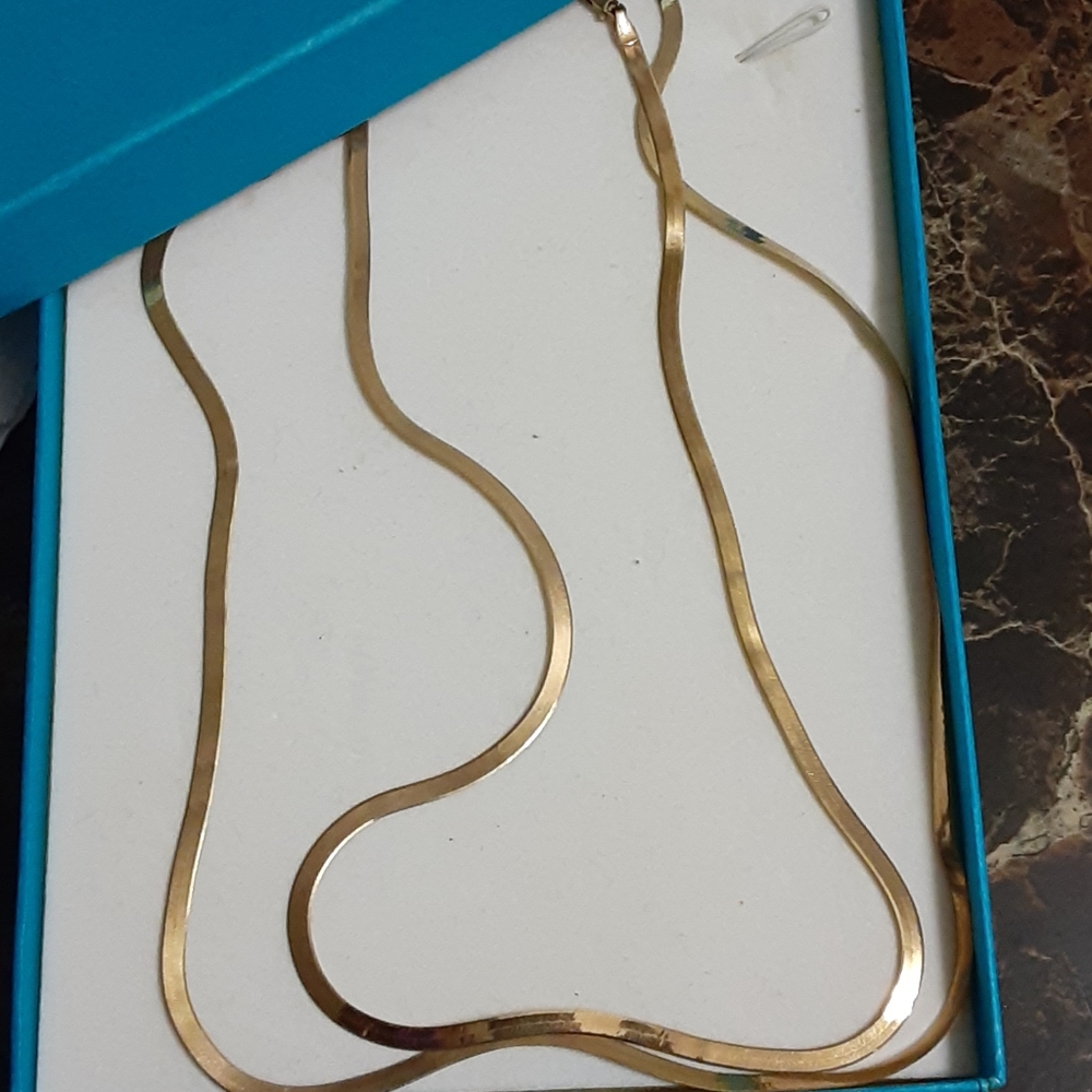 2 10k gold necklaces